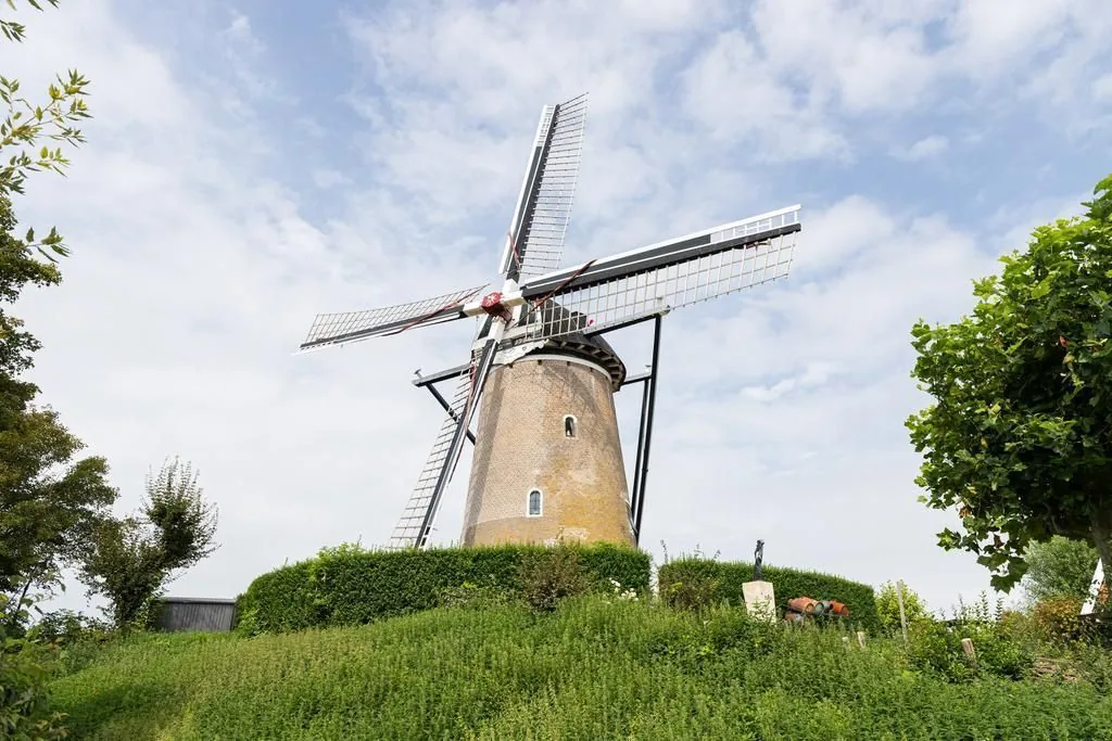 Korenmolen De Haan, Brouwershaven, Zeeland